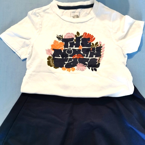 Girl size 7/8 sets - Picture 1 of 7